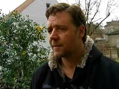 Raw Video: Russell Crowe On 'The Next Three Days' Set