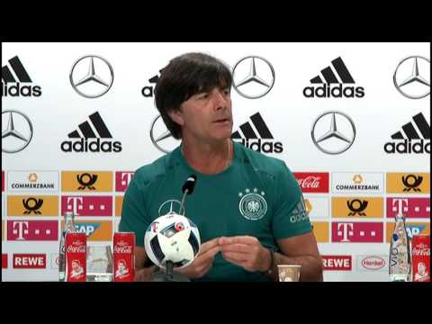 Joachim Löw/die Mannschaft  - EM Fieber 08/06/16