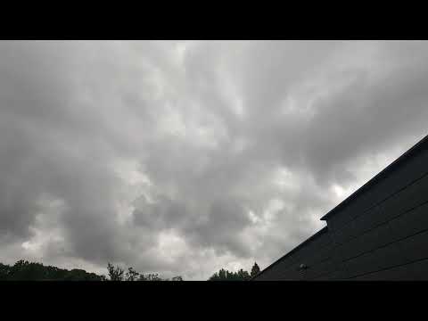 Very dramatic cloud time lapse, Cleveland Heights, 2021-0721