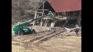 preview picture of video 'film clip of barn demolition'