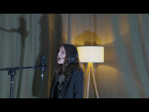 Rose-may Bird set free