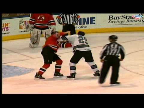 Seth Helgeson vs Nick Petrecki