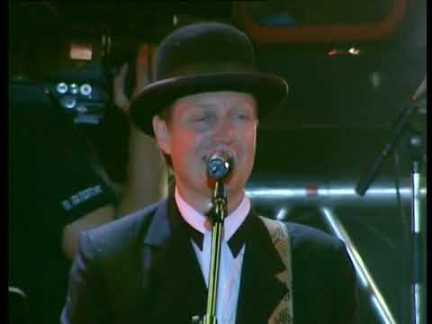 Pave Maijanen - Pidä Huolta (Mestarit Stadionilla)