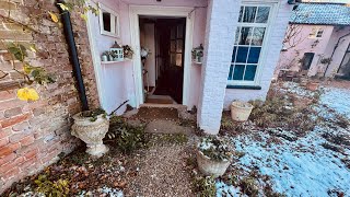 HOUSE TOUR | 400 Year Old Georgian Farmhouse And Cottage In Snow And My New Year Decluttering Plan