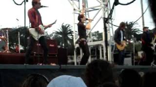 Plain White T&#39;s - Friends Don&#39;t Let Friends Dial Drunk (live)