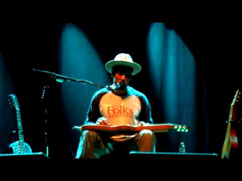 Ben Harper - Hallelujah (live, Halifax 2012)
