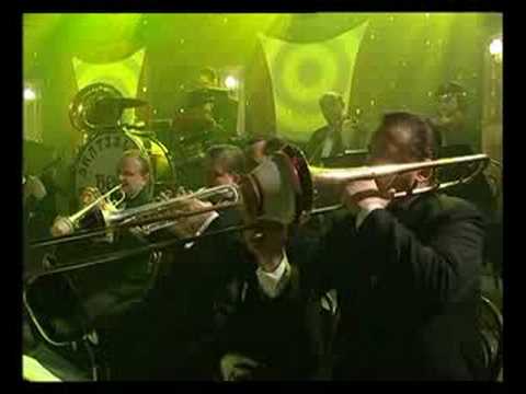 Bratislava Hot Serenaders - Saigon