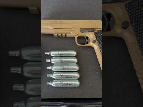 Video SIG Sauer 1911 Emperor Scorpion CO2 BB Pistol