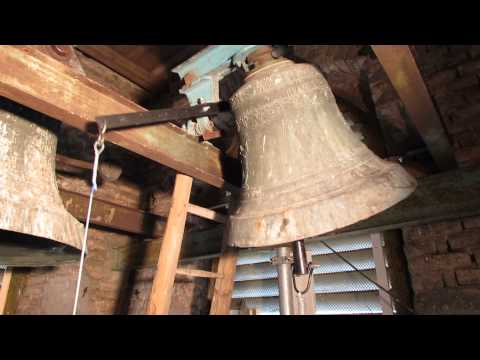 BAJASZENTISTVÁN (H) - A katolikus templom harangjai / Glocken der katolischen Kirche