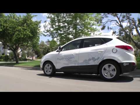 Hyundai Tucson Fuel Cell Driving Review | AutoMotoTV
