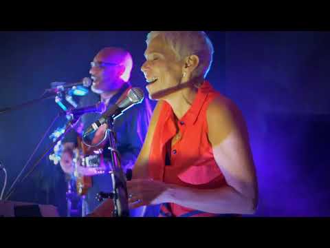 MauMer - EVVIVA Live concert