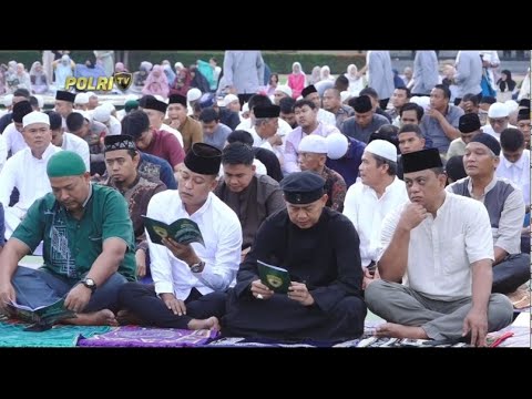 SALAT IDULADHA DI LAPANGAN BHAYANGKARA MABES POLRI