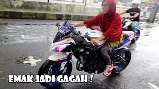 Download lagu MOM LEARNING WHEELIE?? mp3 Download lagu MOM LEARNING WHEELIE?? mp3