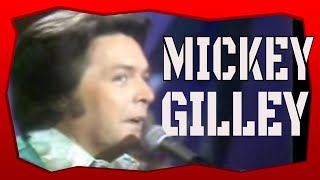 Mickey Gilley "Lawdy Miss Clawdy" Live on Canadian TV