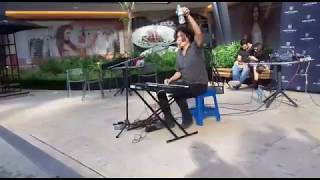 Let it be intrumental piano El TROVAROCK  plaza MIDTOWN