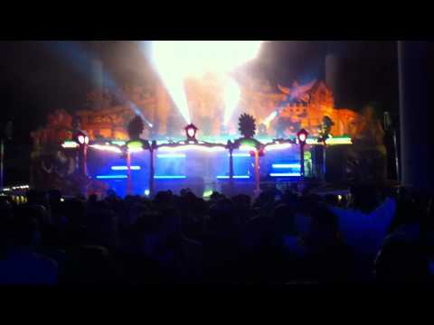 L-VIS 1990 B2B Bok Bok @ Sonar 2011