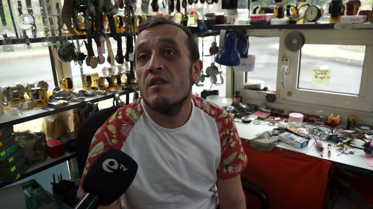 Часовникарят Мехди Малеков: Занаятът ни вече отмира