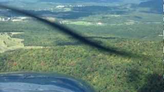 preview picture of video 'N738JD landing at Lake Placid NY'