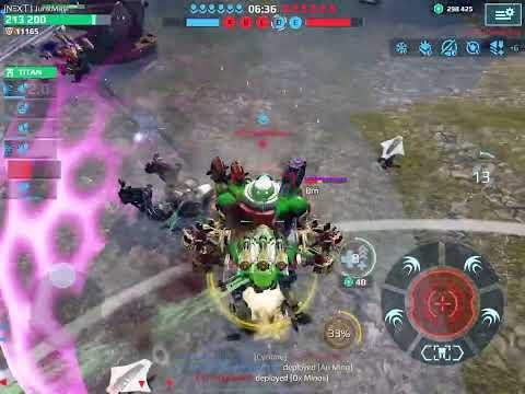 Taking the Champion Havoc Typhon on a tour of robot guts — War Robots