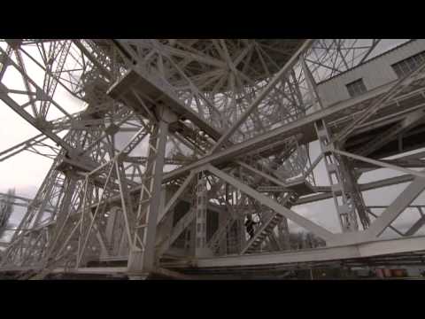 Britain's Greatest Machines with Chris Barrie - S01E02: 1950s - A New World Order (2.0 Stereo, 360p)