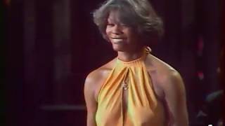 Dionne Warwick - I Didn&#39;t Mean to Love You (Live at the Theatre de l&#39;Empire, Paris 12 Dec 1976)
