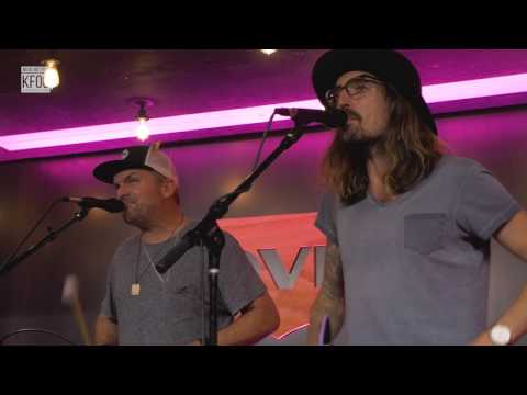 KFOG Private Concert: Dispatch - “Skin The Rabbit”