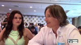 Emilie de Ravin & Robert Carlyle Interview - Once Upon a Time Season 4