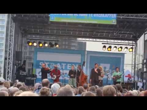 The Broken Circle Breakdown Bluegrass Band - If I Needed You Live in Antwerp (may 4th 2014)