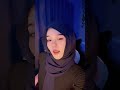 CEWEK LIDAH PANJANG KELUAR AIR