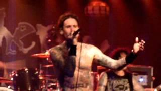 Buckcherry - &#39;&#39;Water&#39;&#39; @ Dixie Roadhouse - May 20, 2014