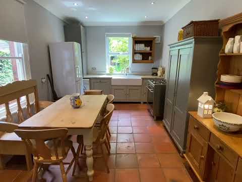 Oakenshaw Lane, Walton, Wakefield - Virtual Tour