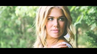 Ruthie Collins Talks About Her Appearance At Country Con