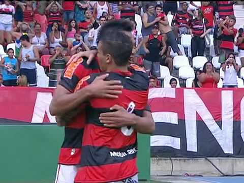 Gol 2 de Hernane - Flamengo 2 x 0 Quissamã - Campeonato Carioca - 19/01/2013