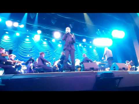 Bond Symphonique: Damien Sargue - You know my name