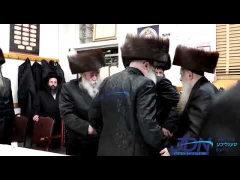Viznitz BP Rebbe Attends Sheva Brochos Of An Einikel Of The Chernobil Rebbe - Shvat 5782