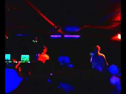 Kamau e Emicida - Corpo Fechado (Thaíde & Dj Hum)