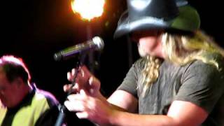 Trace Adkins- I Got My Game On