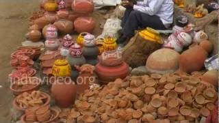Roadside Pottery Shop in Ajmer, Rajasthan 