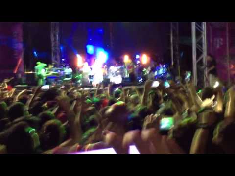 Calle 13 - Atrévete-te-te(live) en Rio Piedras
