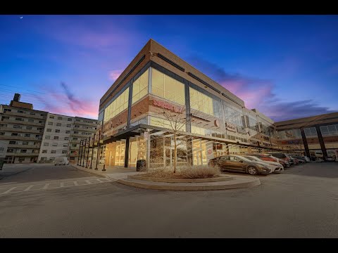 507 Lakeshore Road East Unit 111, Mississauga