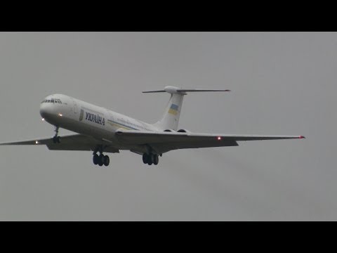 Ukrainian Government Ilyushin-62 landing runway 14 at ZRH ( beautiful sound )
