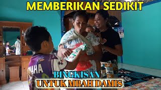 Download lagu MEMBERI BINGKISAN UNTUK MBAH DAMIS mp3