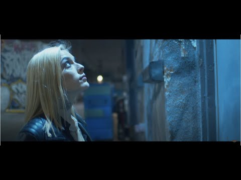 Video thumbnail for Diamonds