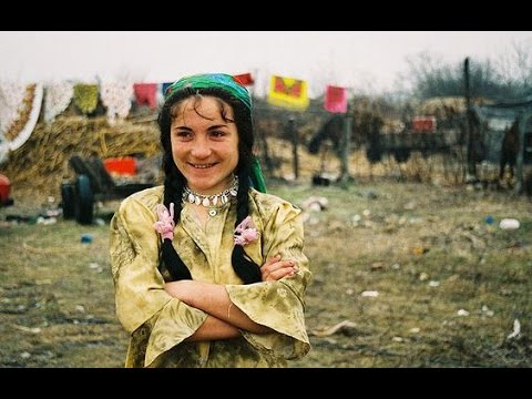 Kalyi Jag - Slim woman is clever (gypsy song)