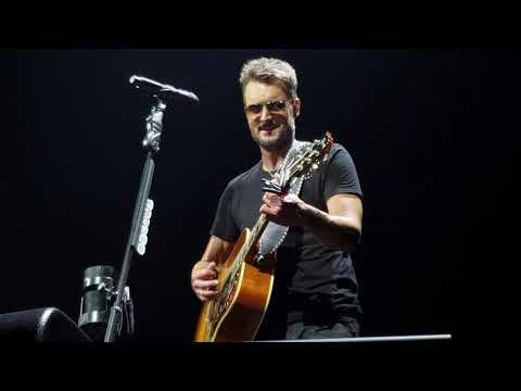 Eric Church  - Danger Zone/Pretty Woman/Fortunate Son/9 to 5/Footloose/Staying Alive 3-23-19 Chicago