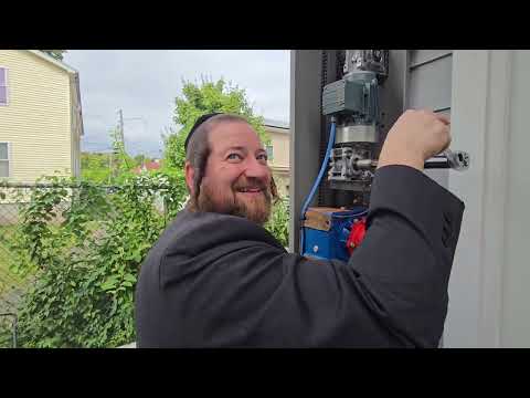 An Interview with Ari Glick from Pergola Awnings