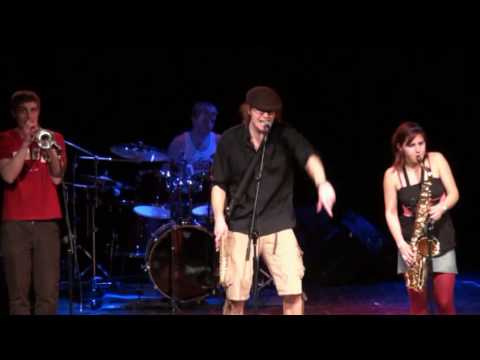 Kozy v korzetu - Don´t Leave Me Now - Live in KC Zahrada (2010)