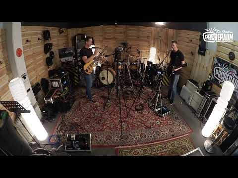 Zu Gast im Proberaum - BEFORE US ALL