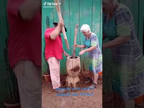 socando canjica a moda antiga!!