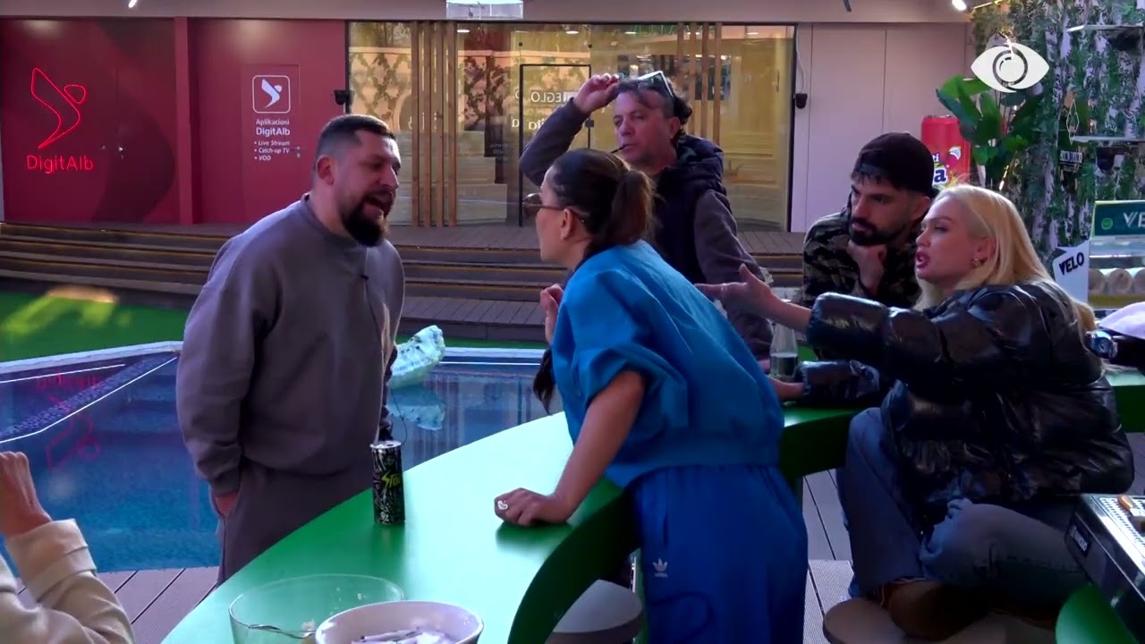 “Nënën time mos e përmend ti…”/ Indriti-Rozanës gjatë debatit: Nëna ime edukon breza…